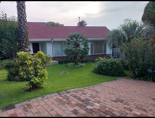 3 BEDROOM PROPERTY TO RENT IN REMBRANDT PARK